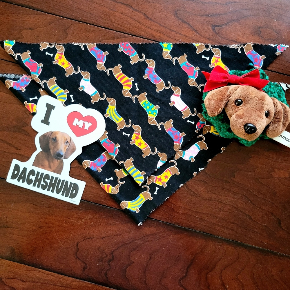 2 Mini Dachshund Bandanas Dachshund Magnet Plush Doxie Toy/Ornament